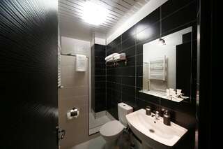 Отель Continental Hotel Кутаиси Двухместный номер с 1 кроватью-6