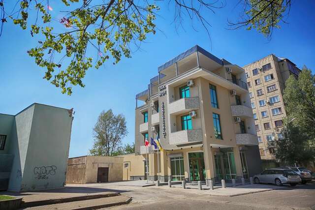 Отель Continental Hotel Кутаиси-17