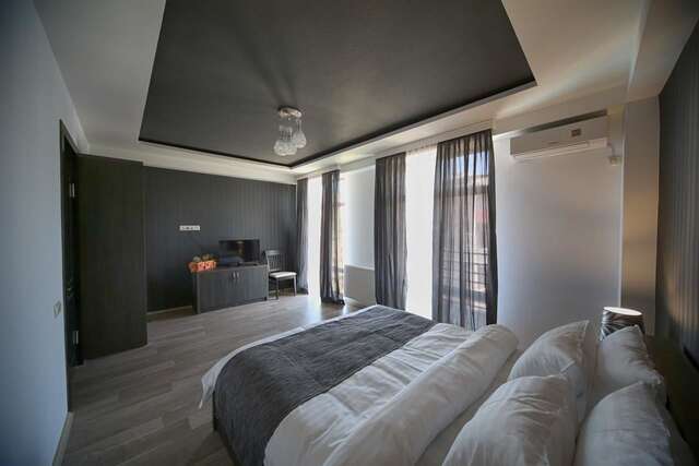 Отель Continental Hotel Кутаиси-5